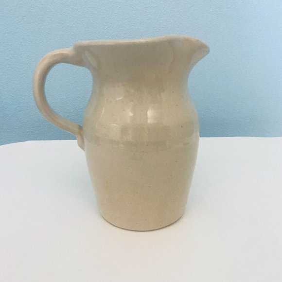 Vintage Marshall Pottery Pitcher Beige Blue Heart Design SR Potter L Houston - Picture 2 of 10